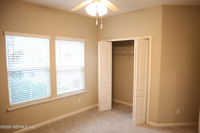 Building Photo - 6816 Crosby Falls Dr