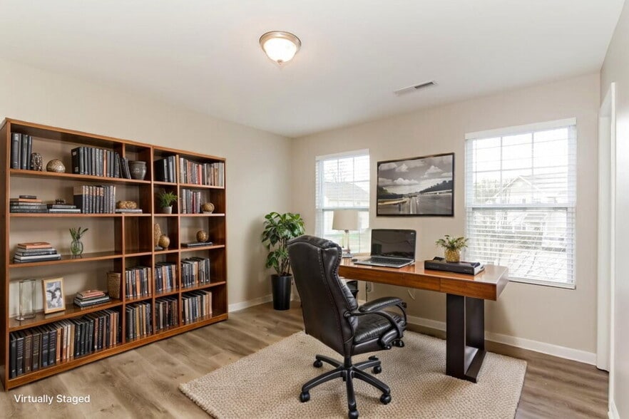 Building Photo - 7318 Reece Valley Ct