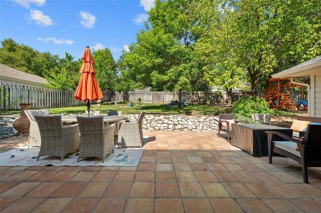 Building Photo - 118 Copperleaf Rd