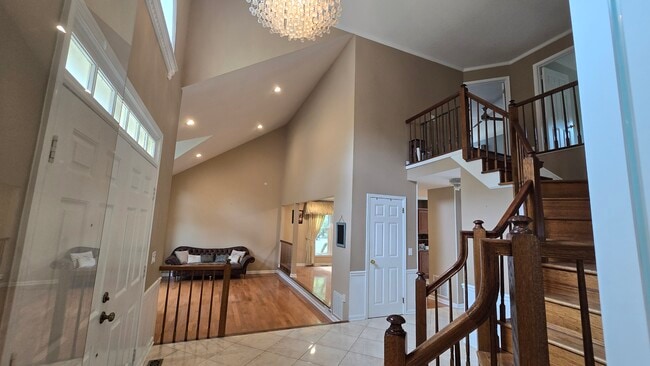 Building Photo - 1 Lenape Ln
