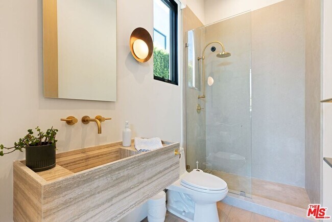 Building Photo - 6258 Drexel Ave