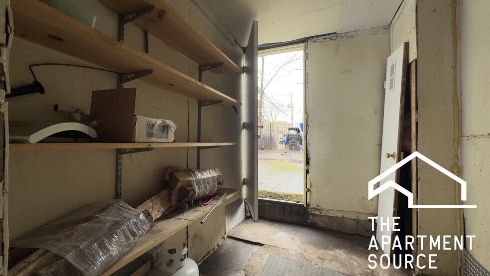 Building Photo - 2642 W Hirsch St