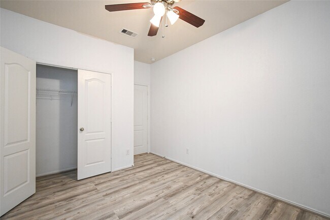 Building Photo - 19734 Amber Village Ln