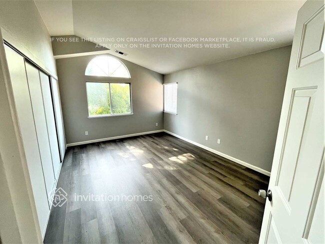Building Photo - 4520 Pampas Cir