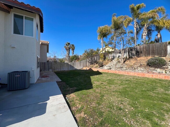 Building Photo - 4 Bedroom Home in Rolling Hills Community Yucaipa CA