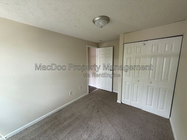 Building Photo - 4749 Hedrick Ln