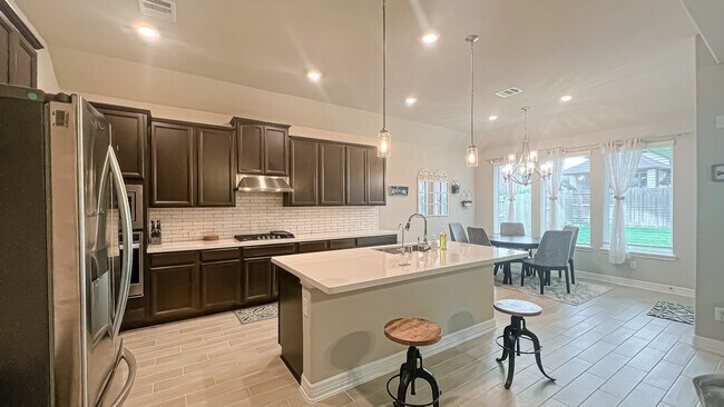 Building Photo - 2114 Partridgeberry Ln