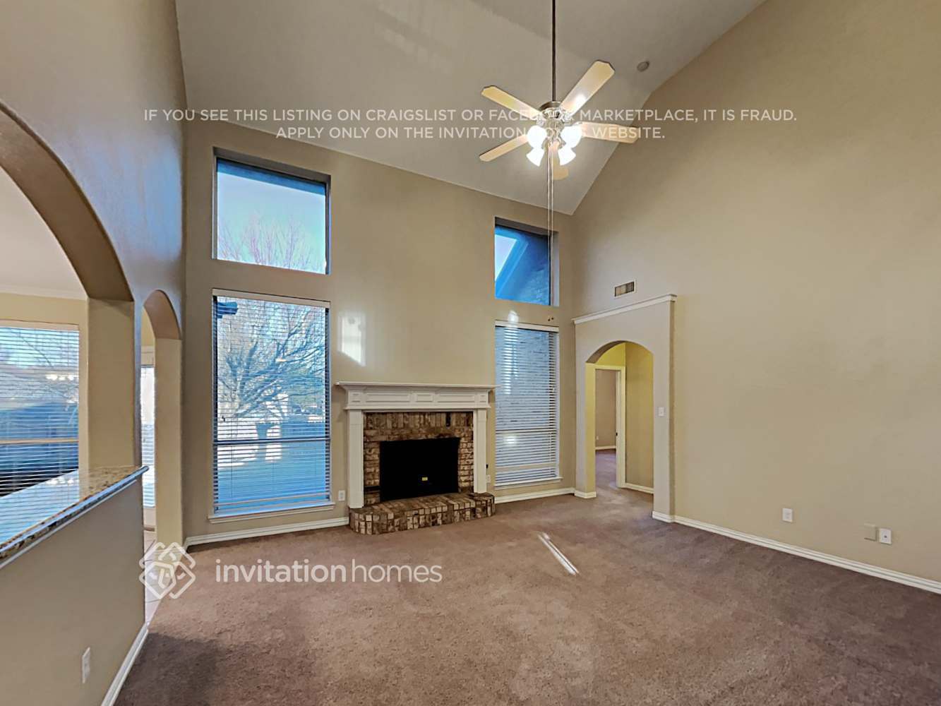 Building Photo - 2206 Kingsley Dr