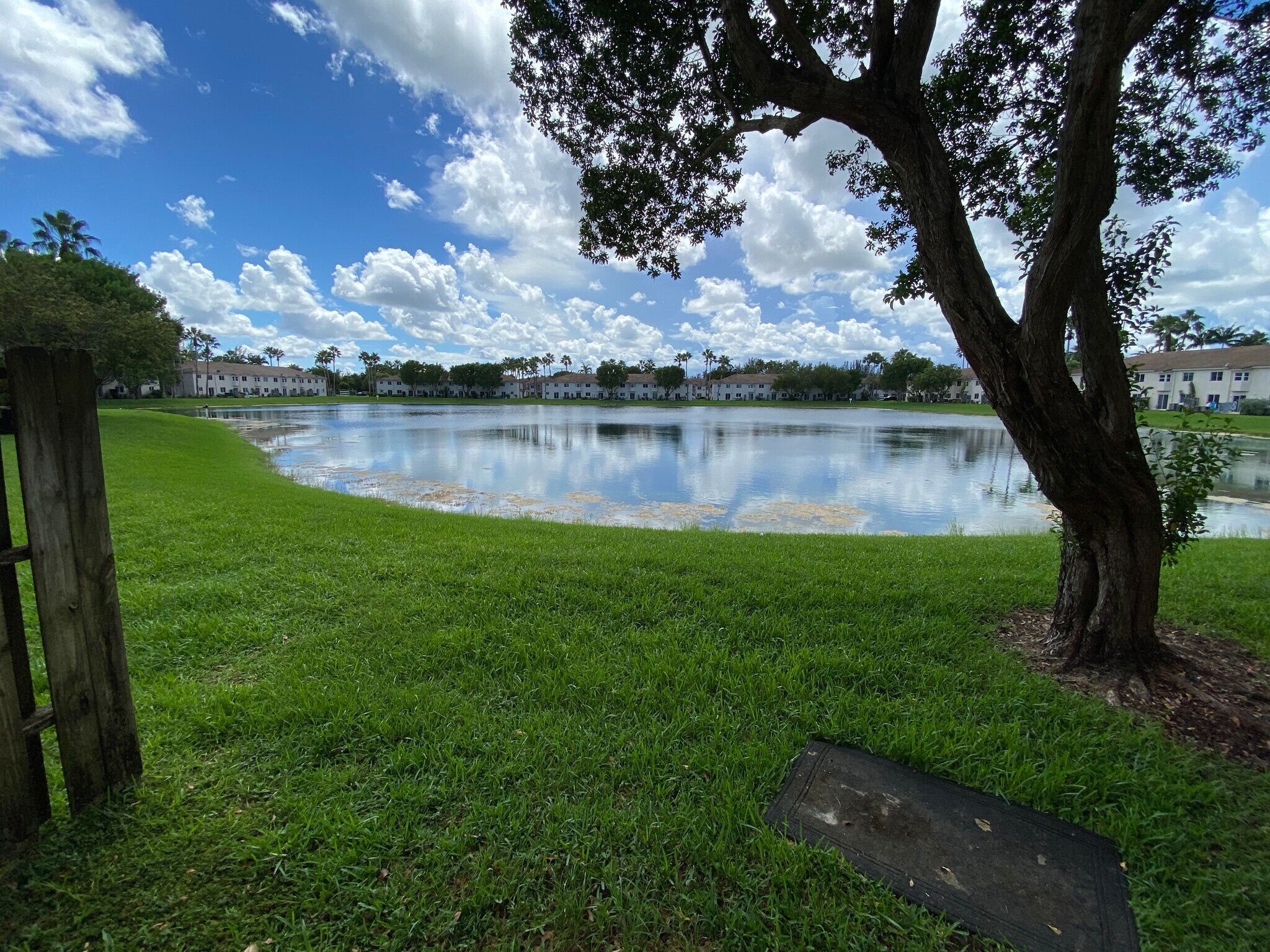 Building Photo - 2910 SE 13th Ave