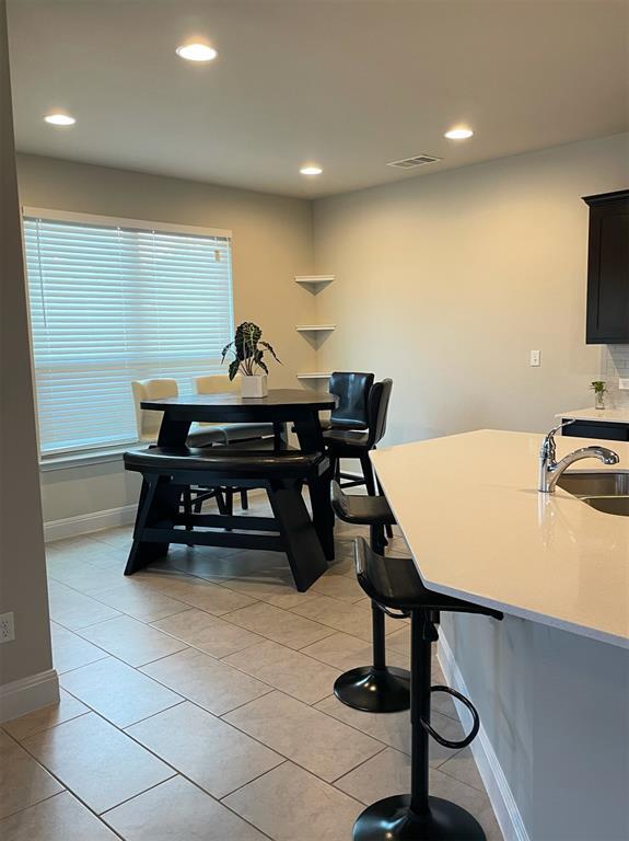 Building Photo - 1036 Chad Lp