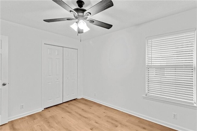 Building Photo - 509 Cedar St