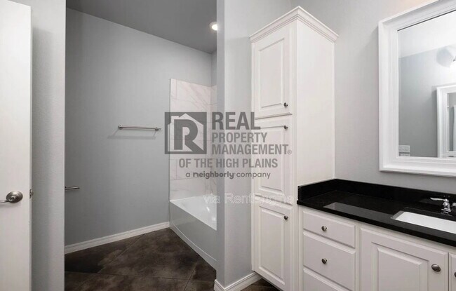 Building Photo - 9906 Hartnett Ct