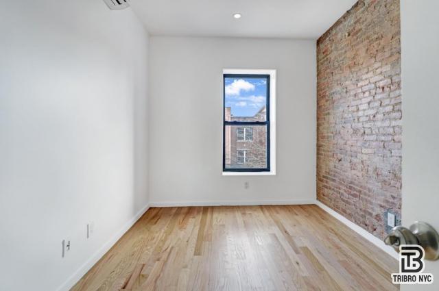 Building Photo - 4 bedroom in Brooklyn NY 11226