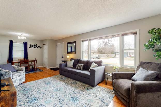 Building Photo - 1106 8th Ave SW