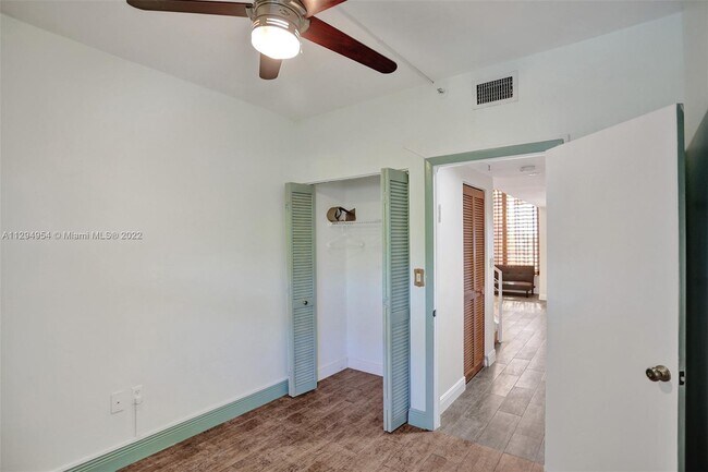 Building Photo - 406 Poinciana Island Dr