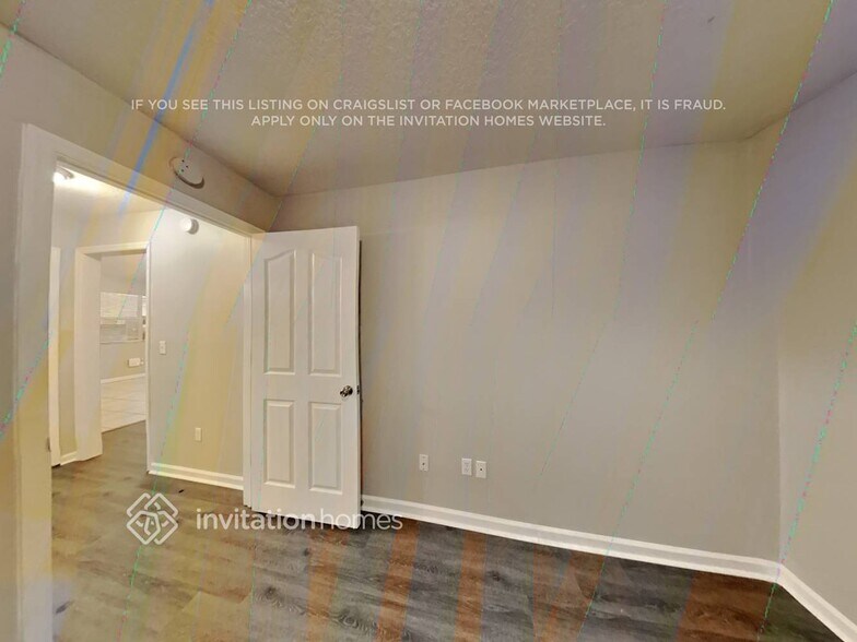 Building Photo - 607 Hamlet Ct