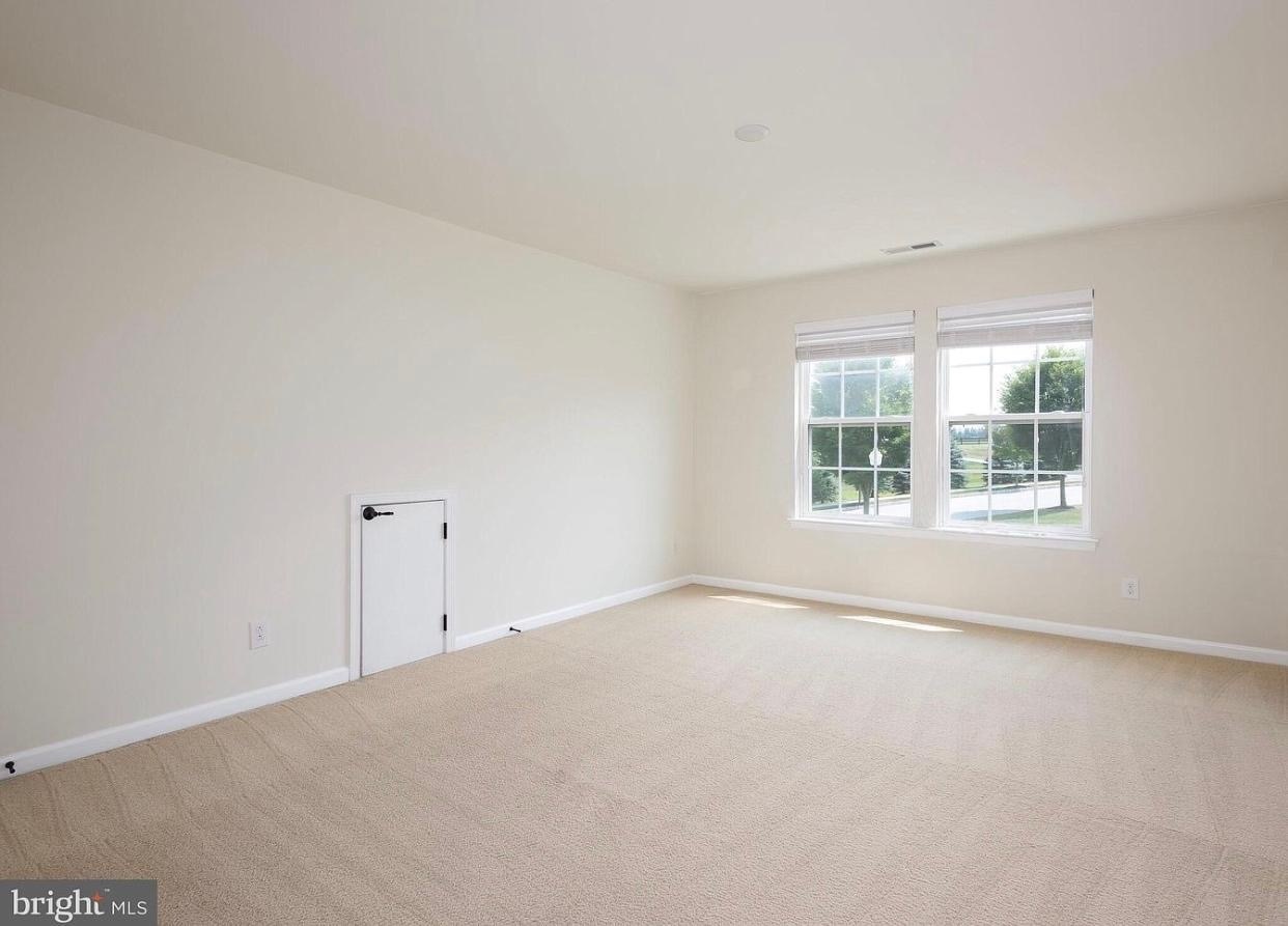 Building Photo - 710 N Haines Cir