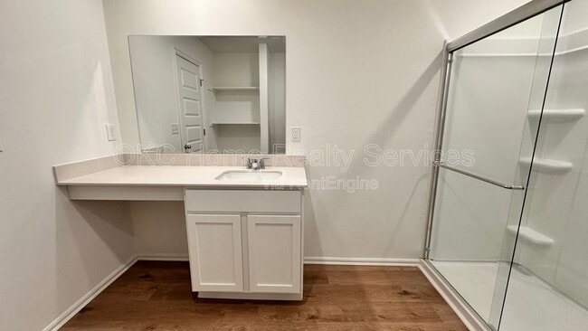 Building Photo - 16201 Harvester