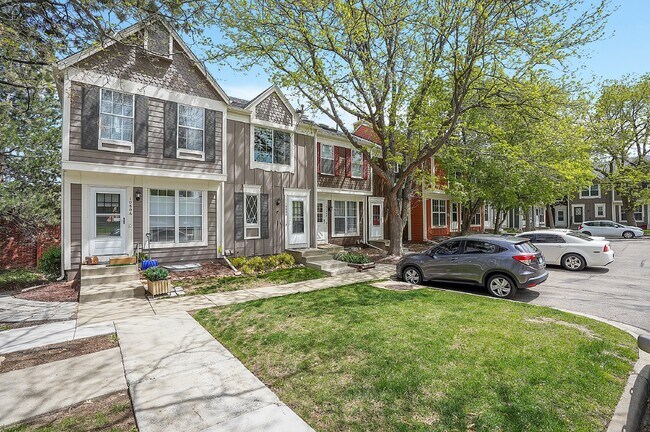 Primary Photo - $2,000.00 stunning 2-bedroom, 2-bathroom t...