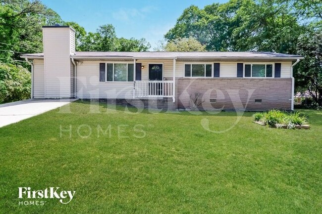 Primary Photo - 3084 King Ct SE