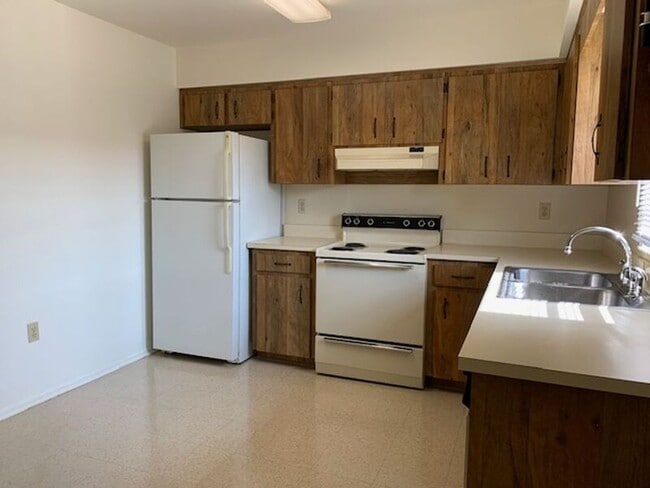 Building Photo - 3931 Spoonbill Ct
