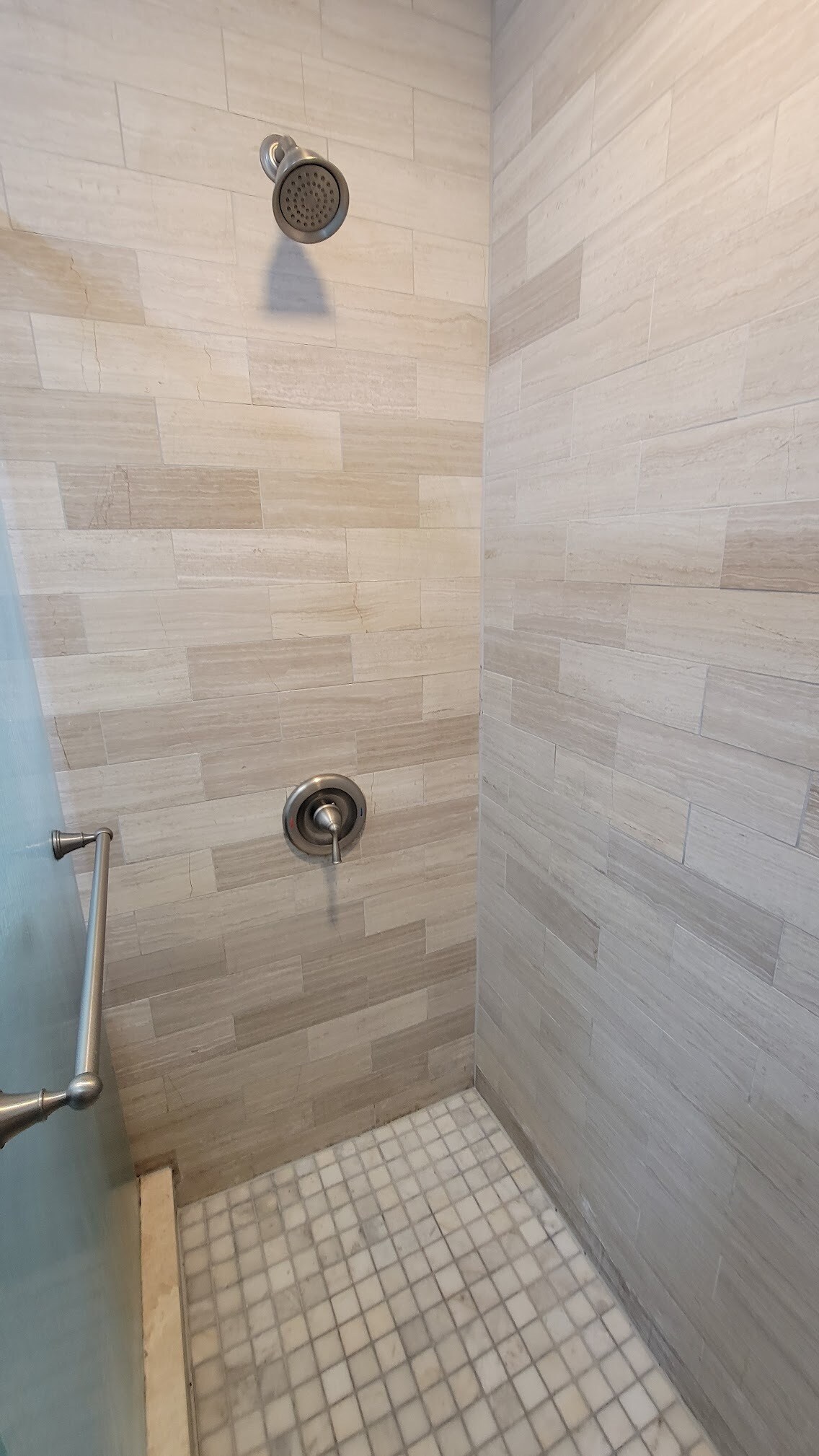 Building Photo - 19 70th St