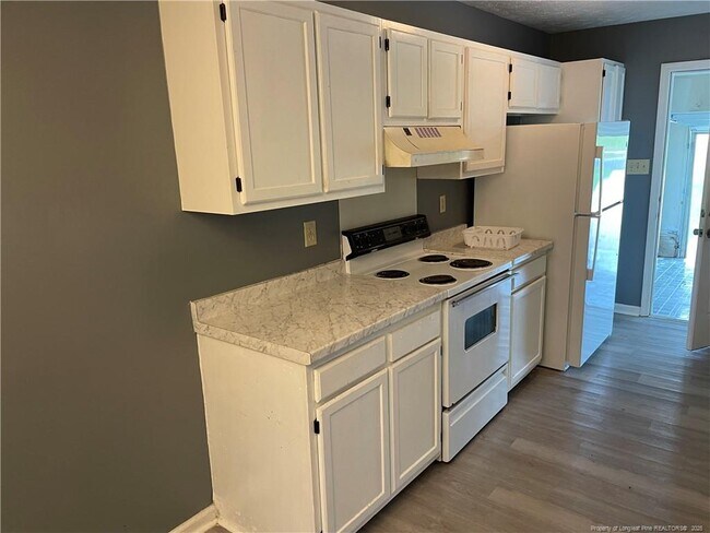 Building Photo - 1416 Matilda Ct