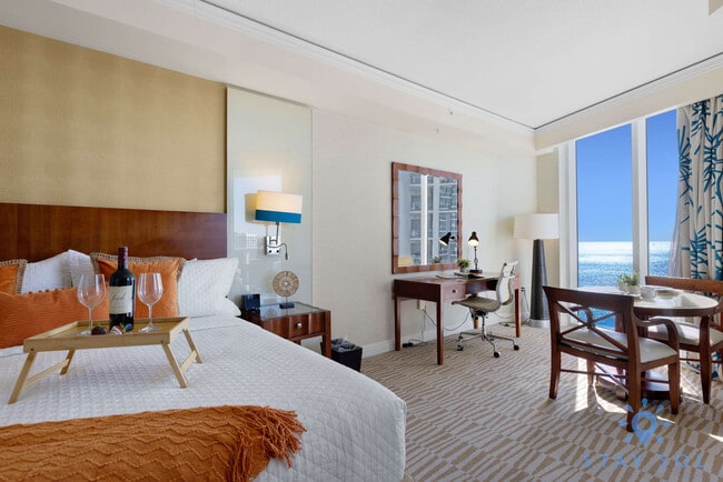 Building Photo - 18001 Collins Ave
