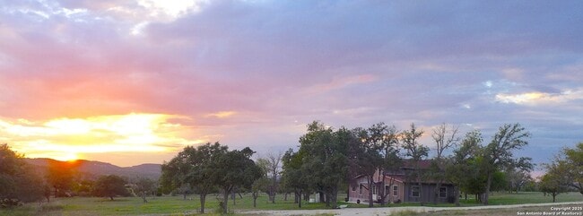 Building Photo - 234 Mill Dam Rd