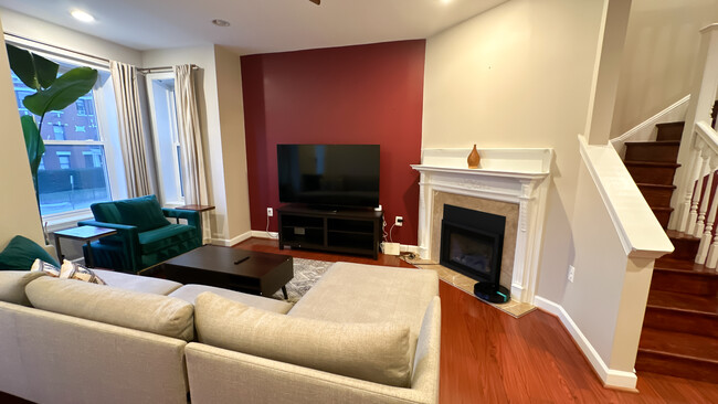 Living Room - 158 R St NE