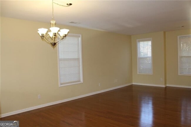 Building Photo - 2627 Hampton Park Dr