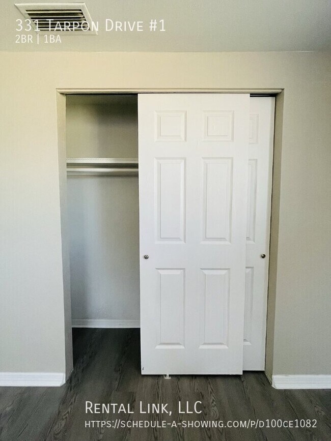 Building Photo - 331 Tarpon Dr