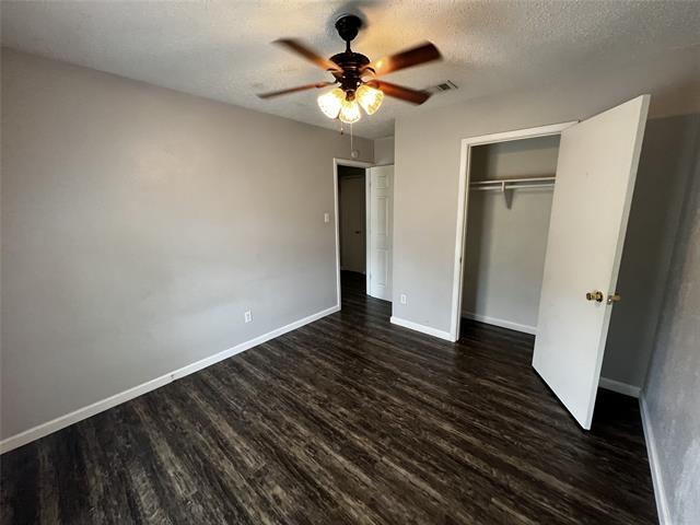 Building Photo - 6400 Dorchester Trail