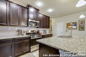 Building Photo - 12616 Brite Ranch