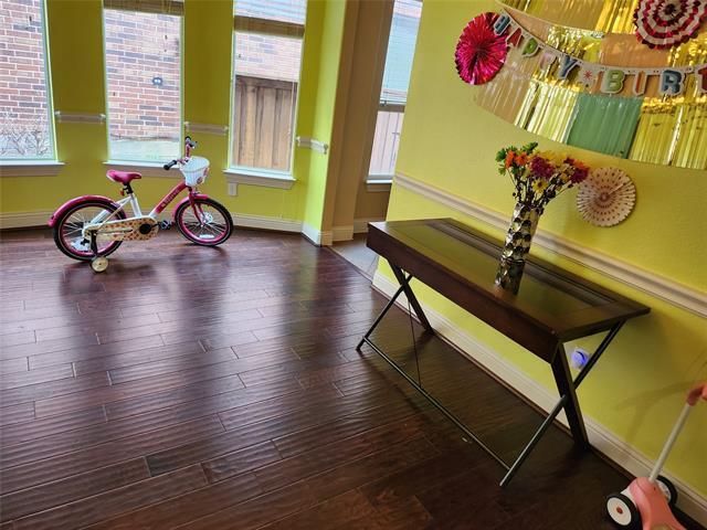 Building Photo - 7326 Canadian Dr