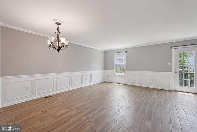 Building Photo - 523 Blacksburg Terrace NE