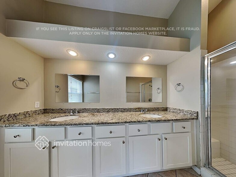 Building Photo - 1215 Tiger Wood Ct