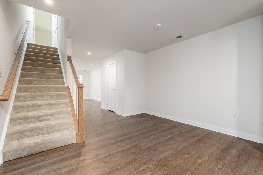 Building Photo - 5739 Addison Gate Dr