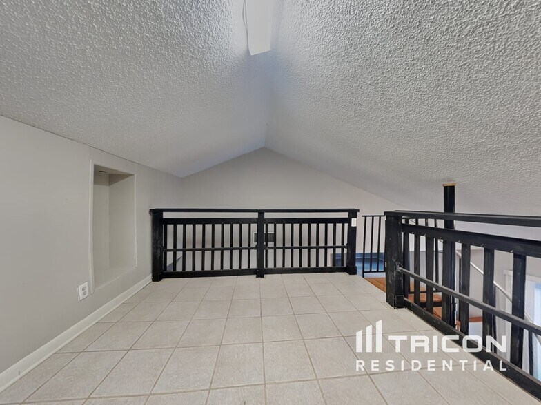 Building Photo - 1261 Dockside Dr