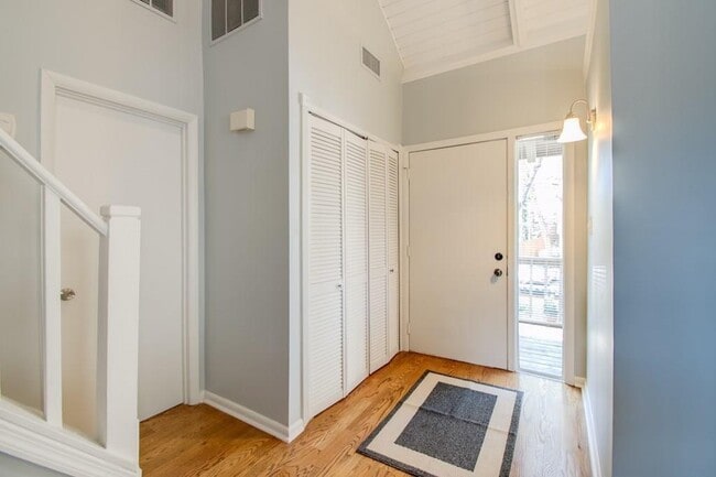 Building Photo - 2105 Defoors Ferry Rd NW