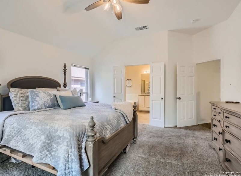 Building Photo - 2723 Montebello