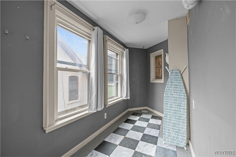 Building Photo - 59 Irving Pl