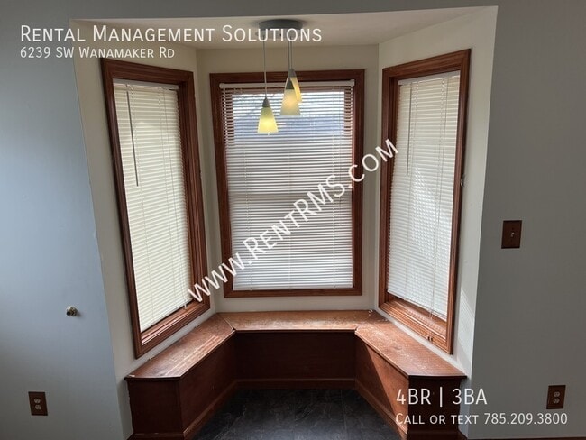 Building Photo - 6239 SW Wanamaker Rd