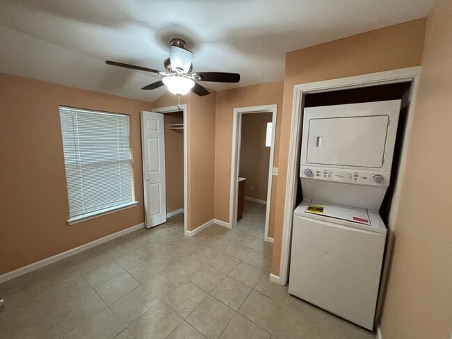 Building Photo - 118 Monahan Drive- Unit I Fort Walton Beac...