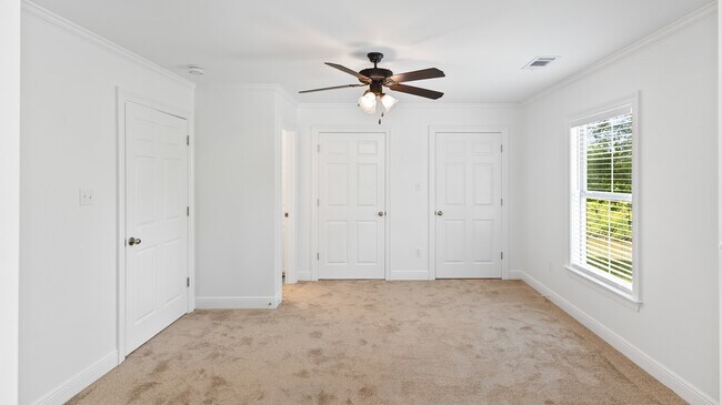 Building Photo - 4161 Emily Dr