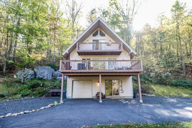 Building Photo - 115 Green Pond Rd
