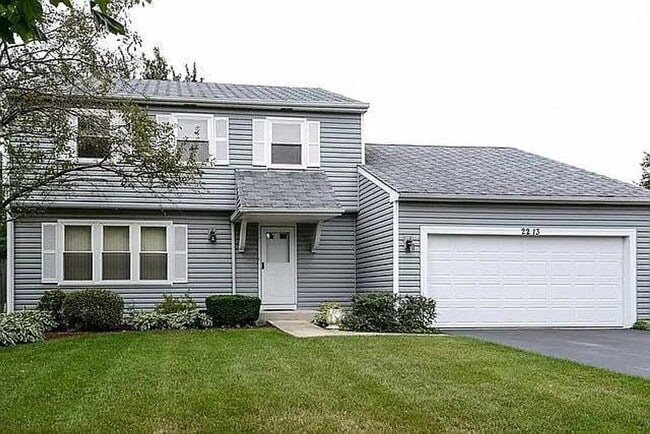 Building Photo - 2213 Pontiac Cir