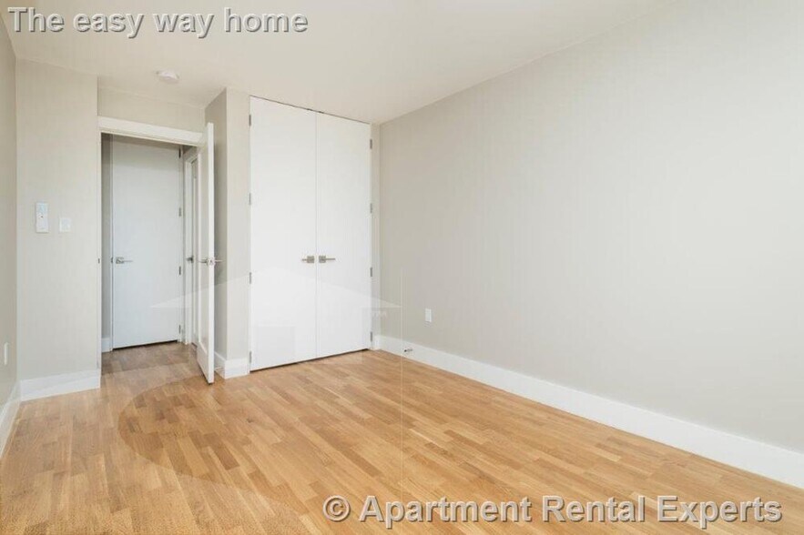 Building Photo - 334 Harvard St