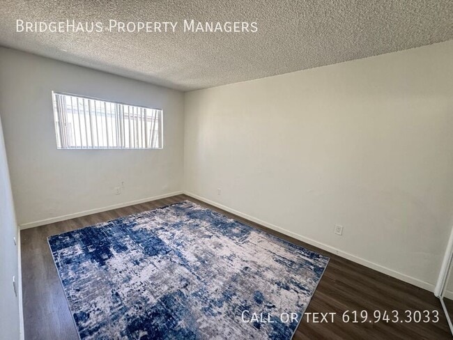 Building Photo - 1000 Leslie Rd