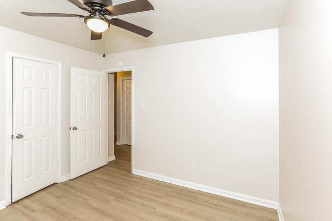 Building Photo - 5963 Cuspidon Cove